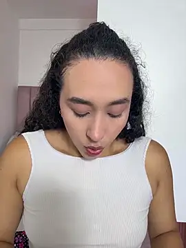 alehia cute online show from 04-23-26, 11:50