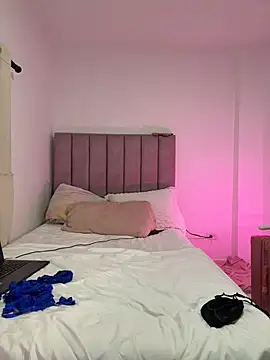 alehia cute online show from 04-28-26, 10:47