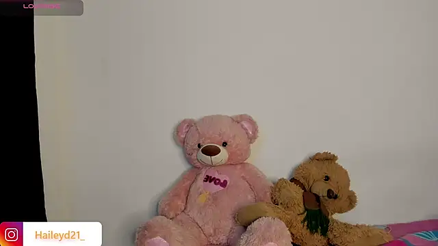 HaileyDuke online show from 03-24-26, 12:21