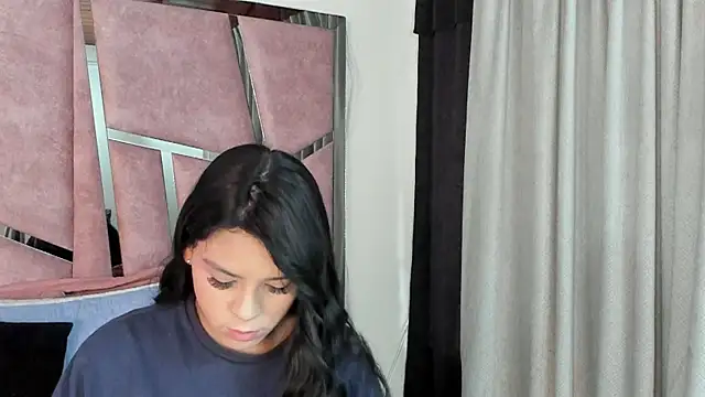 HaileyDuke online show from 10-24-25, 12:15