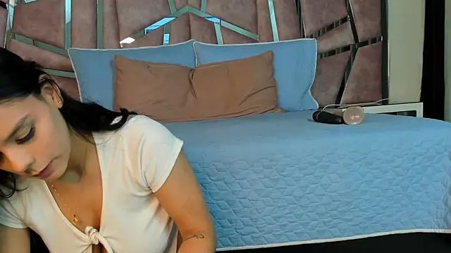 Snapshot of HaileyDuke chatting on 09-11-25, 11:32 HaileyDuke online show from 09-11-25, 11:32