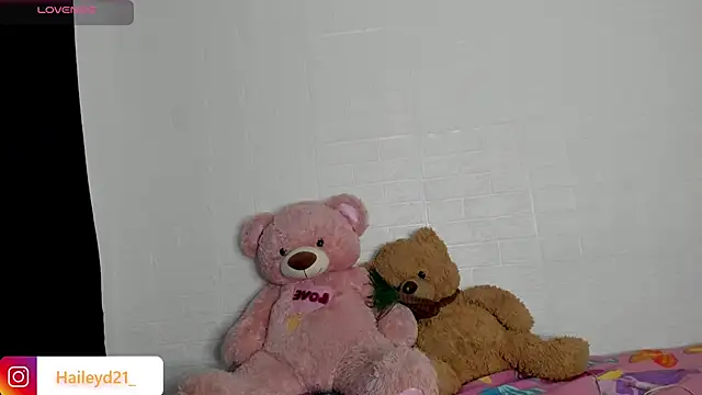 HaileyDuke online show from 04-13-26, 12:25