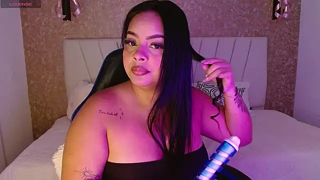 Amaranta carey online show from 10-31-25, 12:51