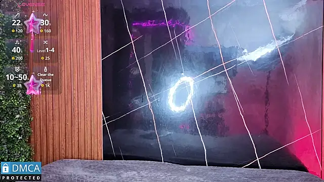 leidy morales  online show from 11-25-25, 11:10