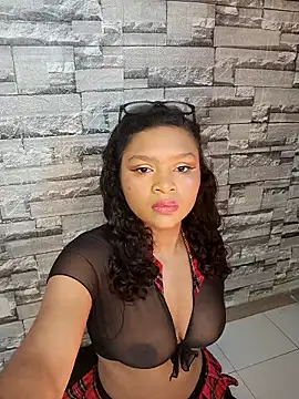 leidy morales  online show from 11-13-25, 10:30