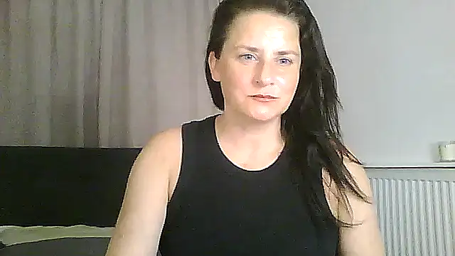 Snapshot of RachVanXX chatting on 07-10-26, 09:15 RachVanXX online show from 07-10-26, 09:15