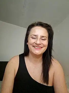 Snapshot of RachVanXX chatting on 01-13-26, 06:17 RachVanXX online show from 01-13-26, 06:17