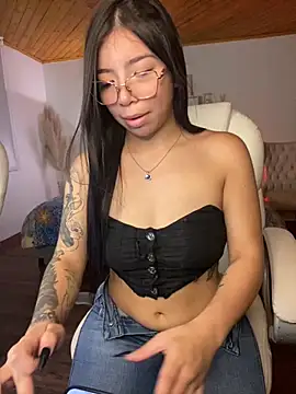 Maddy Piink online show from 11-29-25, 09:15