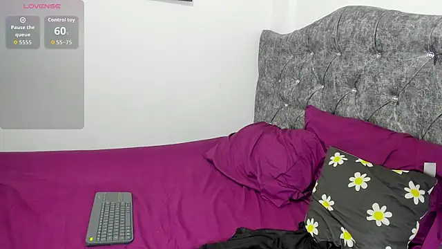 Camila Hill  online show from 05-15-26, 02:59