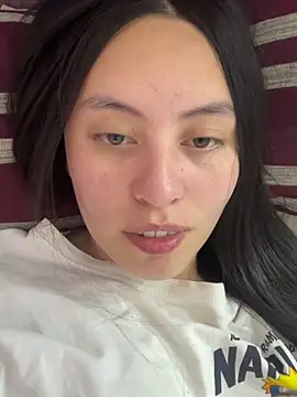 madissooon   online show from 04-30-26, 07:04