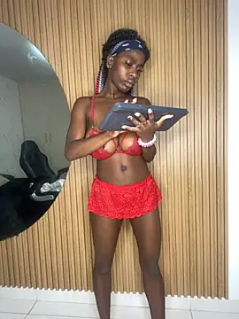 Snapshot of MorenaLush_Eup chatting on 11-10-25, 03:22 MorenaLush Eup online show from 11-10-25, 03:22