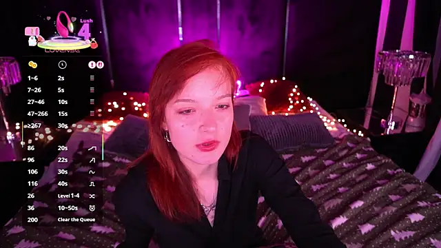 Snapshot of Pixie_Peachh chatting on 02-20-26, 11:39 Pixie Peachh online show from 02-20-26, 11:39