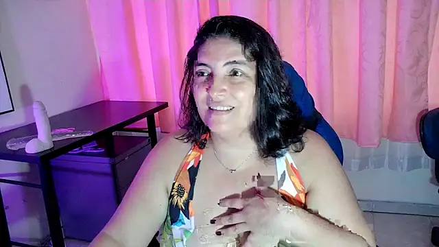 Snapshot of lina_maria99 chatting on 12-03-25, 10:31 lina maria99 online show from 12-03-25, 10:31