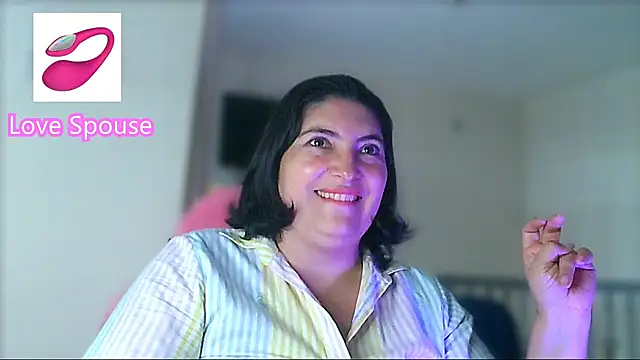 Snapshot of lina_maria99 chatting on 09-22-25, 12:22 lina maria99 online show from 09-22-25, 12:22