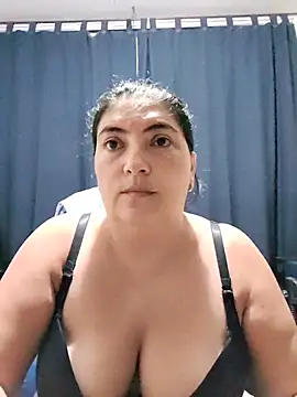 Snapshot of lina_maria99 chatting on 11-05-25, 08:28 lina maria99 online show from 11-05-25, 08:28