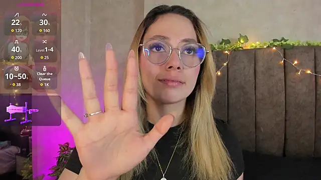 LanaMills  online show from 03-03-26, 05:03