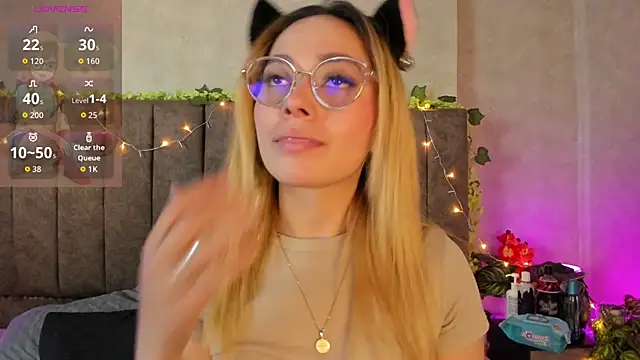 LanaMills  online show from 02-21-26, 06:04