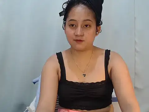 Snapshot of Sweet_baby21 chatting on 01-15-26, 01:20 Sweet baby21 online show from 01-15-26, 01:20