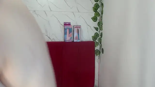 anishasanchezcm101 online show from 09-18-25, 03:09