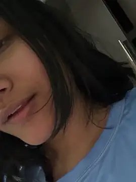 Snapshot of HannahMontgomery chatting on 09-15-25, 01:39 HannahMontgomery online show from 09-15-25, 01:39