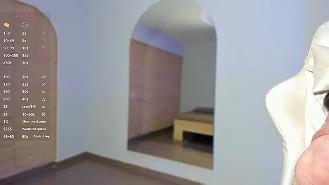 HannahMontgomery online show from 01-10-26, 04:24