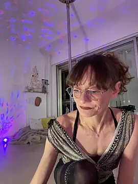 Chris06d22xh online show from 04-07-26, 07:37