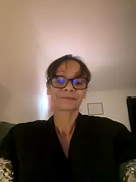 Chris06d22xh online show from 11-28-25, 08:31