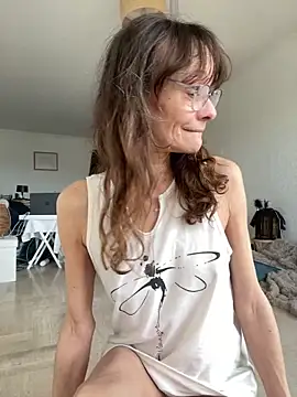 Chris06d22xh online show from 02-22-26, 03:35