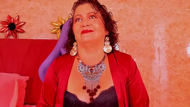 PalomaLombardi online show from 12-16-25, 08:24