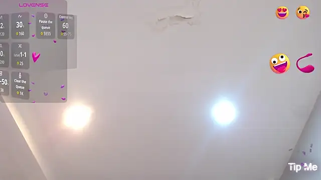 Snapshot of CharlotteCottin chatting on 09-09-25, 11:19 CharlotteCottin online show from 09-09-25, 11:19