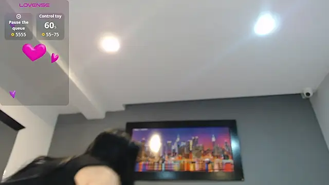 Snapshot of CharlotteCottin chatting on 09-10-25, 11:20 CharlotteCottin online show from 09-10-25, 11:20