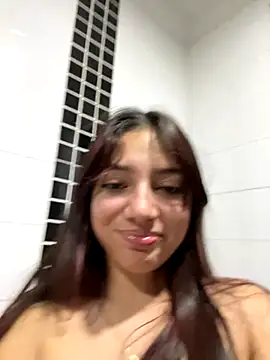 LisaGoddes online show from 10-15-25, 02:21