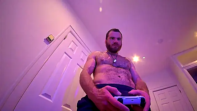 Snapshot of Bighairytopping chatting on 07-10-26, 05:24 Bighairytopping online show from 07-10-26, 05:24