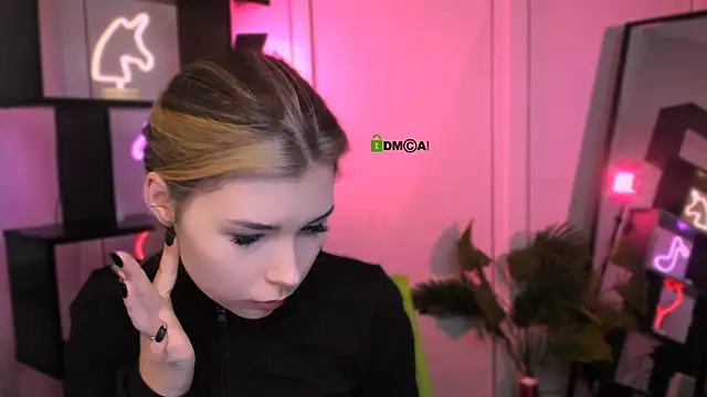 lily morty online show from 12-01-25, 07:26