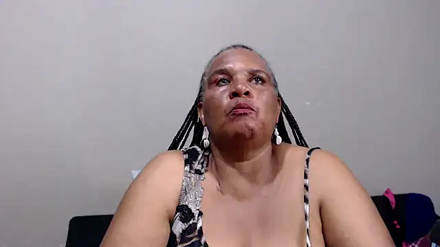 GrandBustyMelon online show from 03-27-26, 08:26