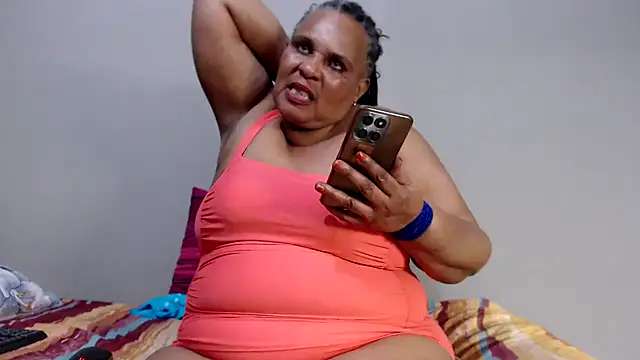 GrandBustyMelon online show from 10-31-25, 06:37