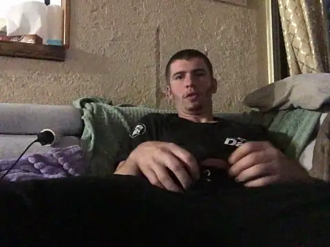 coupleamateurfun23 online show from 10-04-25, 09:22