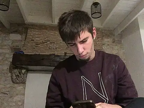 coupleamateurfun23 online show from 01-11-26, 10:00