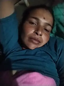 Snapshot of Hot_Kajal5 chatting on 05-15-26, 03:54 Hot Kajal5 online show from 05-15-26, 03:54