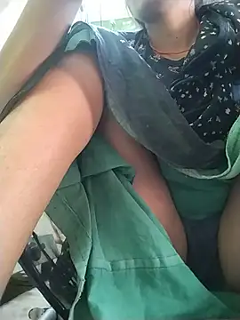 Snapshot of Hot_Kajal5 chatting on 07-14-26, 01:49 Hot Kajal5 online show from 07-14-26, 01:49