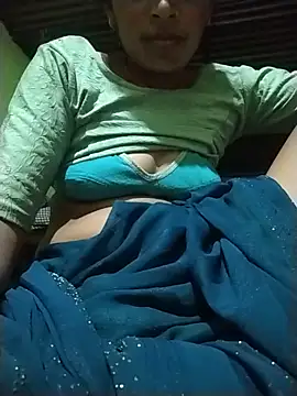 Snapshot of Hot_Kajal5 chatting on 06-02-26, 04:29 Hot Kajal5 online show from 06-02-26, 04:29