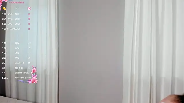 MarenRawicki online show from 10-19-25, 08:39