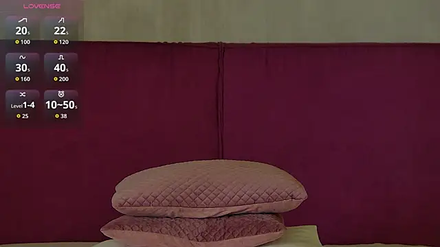 Snapshot of KandyCosse chatting on 09-23-25, 05:47 KandyCosse online show from 09-23-25, 05:47