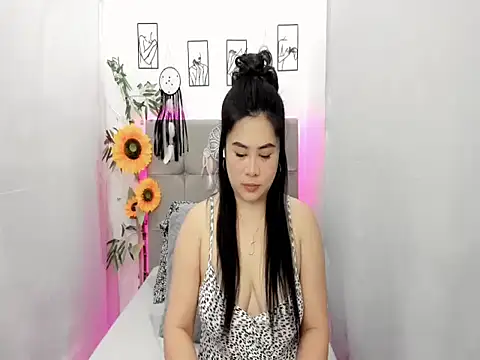 Ccinamonjazz online show from 06-20-26, 06:29