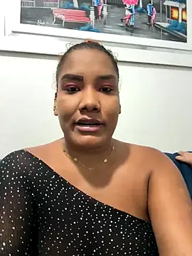 Snapshot of anailynn chatting on 09-17-25, 11:40 anailynn online show from 09-17-25, 11:40