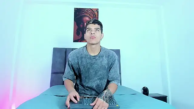 wyatt 3 online show from 11-14-25, 11:47