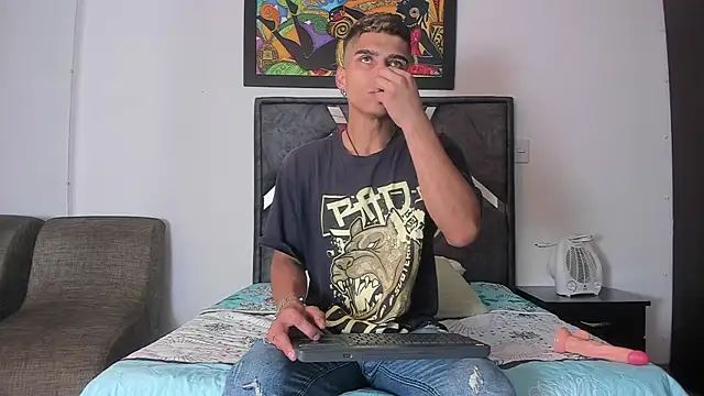 wyatt 3 online show from 10-26-25, 12:49