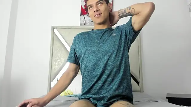 wyatt 3 online show from 12-02-25, 01:13