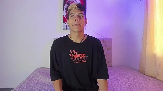 wyatt 3 online show from 10-02-25, 12:08