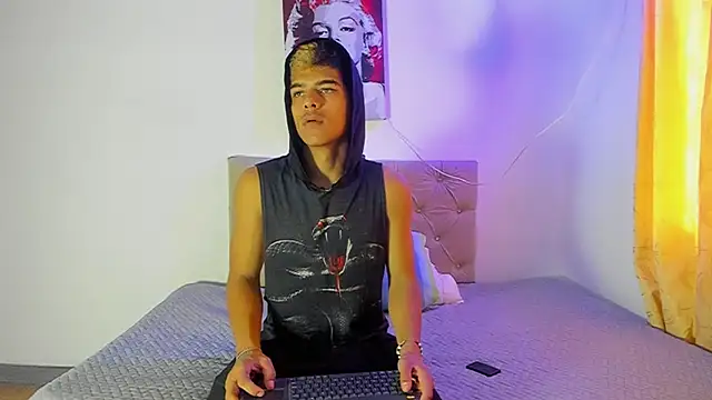 wyatt 3 online show from 09-10-25, 11:42